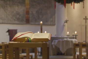 Autel d'une église